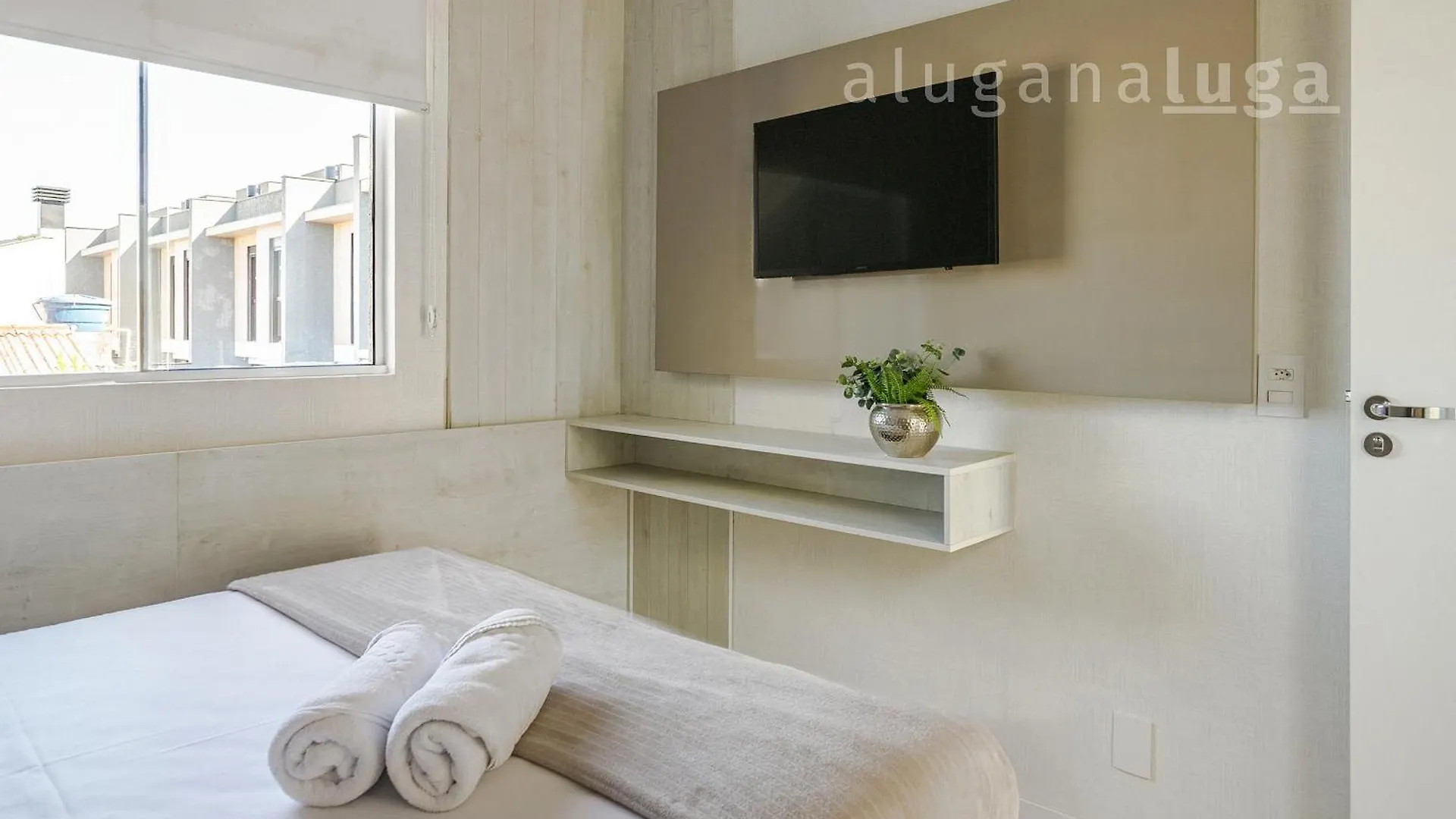 Hébergement de vacances Villa Retiro Luxo - Piscina & Jacuzzi à Palhoça